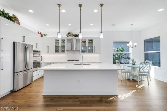 11966 Gardenia AVE, Naples, FL 34120