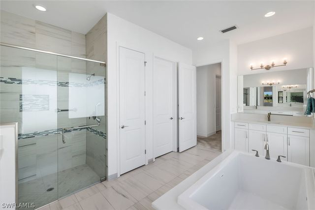 11966 Gardenia AVE, Naples, FL 34120