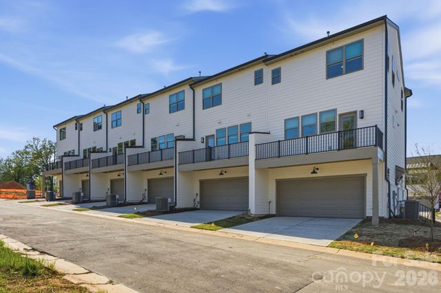 817 Garringer Place, Charlotte, NC 28208