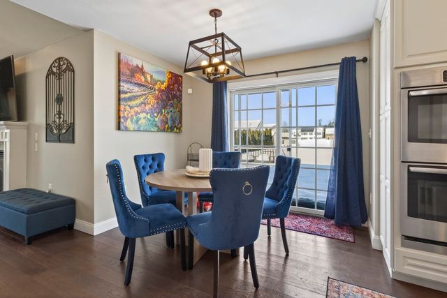 1 Scenic Lane, Hudson, NH 03051