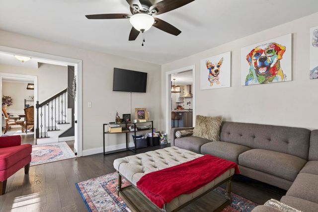 1 Scenic Lane, Hudson, NH 03051