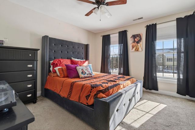 1 Scenic Lane, Hudson, NH 03051