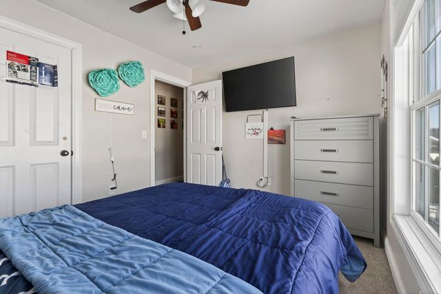 1 Scenic Lane, Hudson, NH 03051