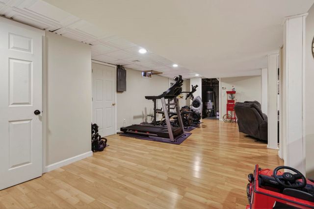 1 Scenic Lane, Hudson, NH 03051