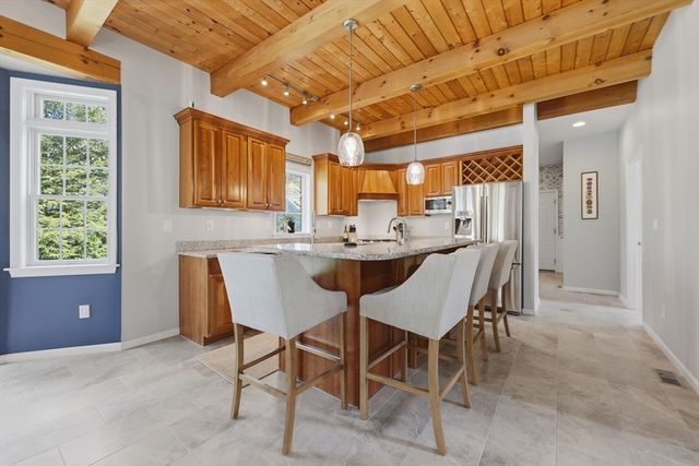 5 Knights Lane, Newburyport, MA 01950