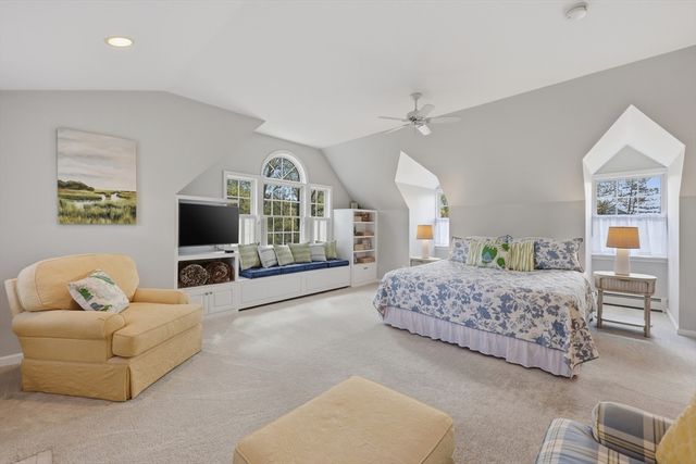 5 Knights Lane, Newburyport, MA 01950