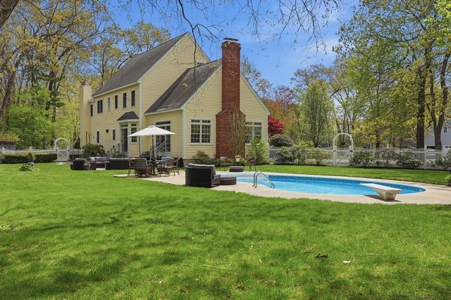 5 Knights Lane, Newburyport, MA 01950