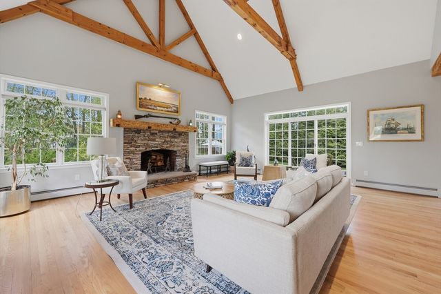 5 Knights Lane, Newburyport, MA 01950