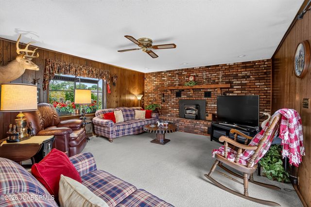 1605 COLONIAL COURT, Columbia, MO 65202