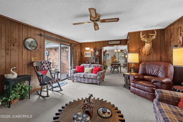 1605 COLONIAL COURT, Columbia, MO 65202