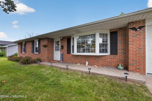 1605 COLONIAL COURT, Columbia, MO 65202