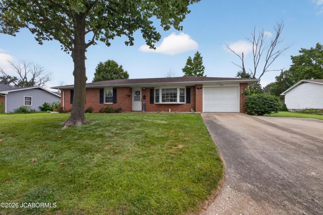 1605 COLONIAL COURT, Columbia, MO 65202