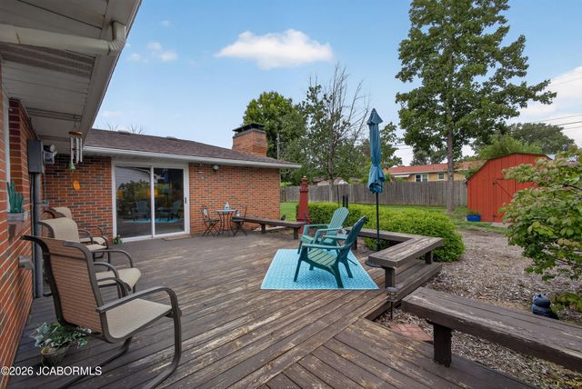 1605 COLONIAL COURT, Columbia, MO 65202