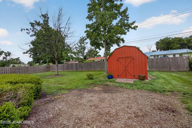 1605 COLONIAL COURT, Columbia, MO 65202