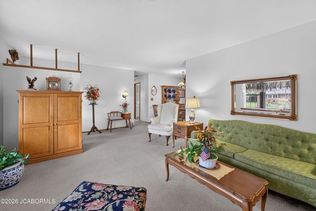 1605 COLONIAL COURT, Columbia, MO 65202