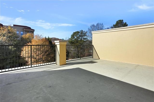 902 River Vista Drive 94, Atlanta, GA 30339
