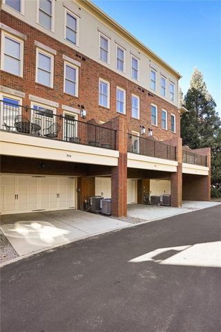 902 River Vista Drive 94, Atlanta, GA 30339
