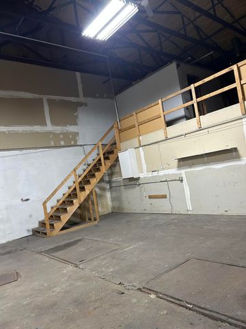 9340 Shaver Road A & B, Portage City, MI 49024