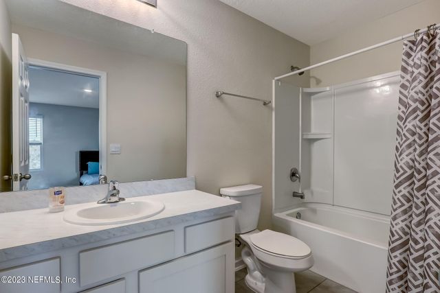 988 OBSERVATORY Parkway, Jacksonville, FL 32218