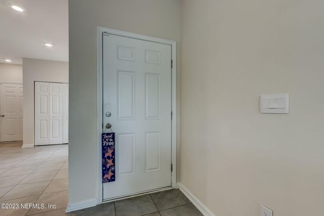 988 OBSERVATORY Parkway, Jacksonville, FL 32218