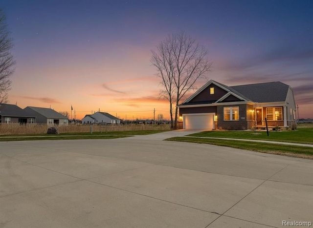 50682 Beckett Court, Macomb, MI 48044