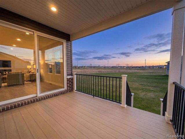50682 Beckett Court, Macomb, MI 48044