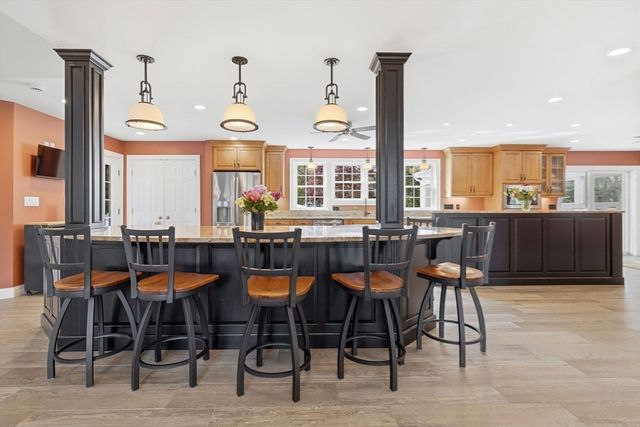 168 Liberty St, Middleton, MA 01949