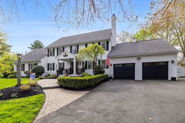 168 Liberty St, Middleton, MA 01949