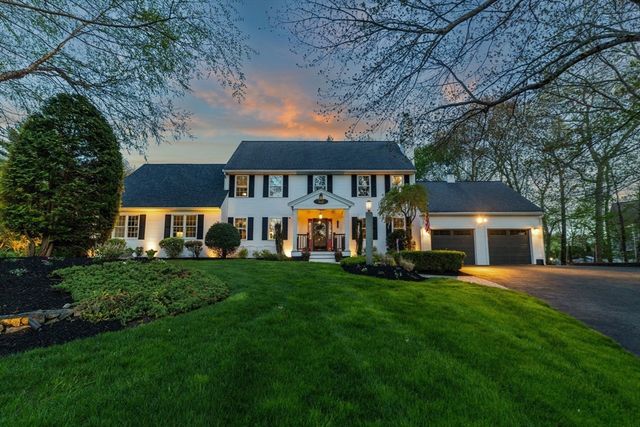 168 Liberty St, Middleton, MA 01949