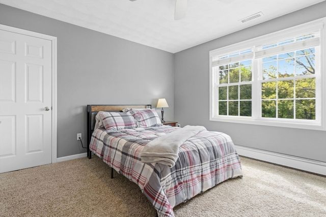 168 Liberty St, Middleton, MA 01949