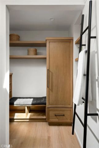 31911 Crestwood Place, Laguna Beach, CA 92651