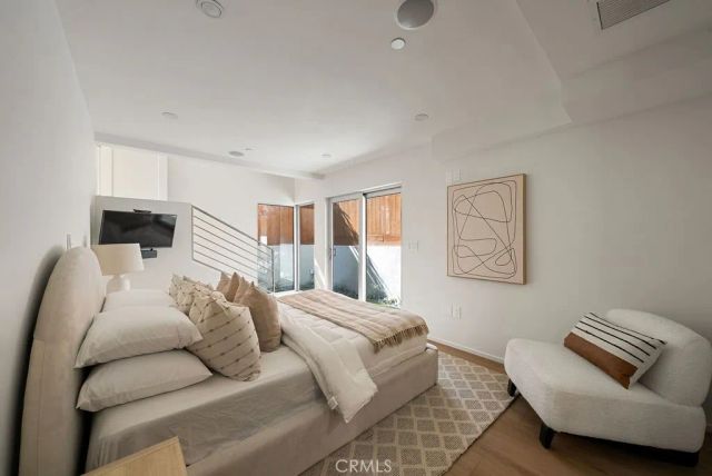 31911 Crestwood Place, Laguna Beach, CA 92651