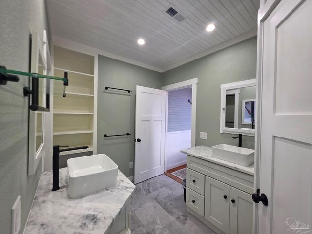 430 S 1st St, Pensacola, FL 32507