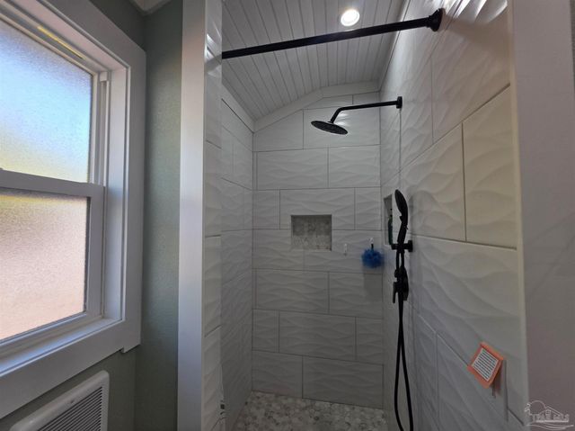 430 S 1st St, Pensacola, FL 32507