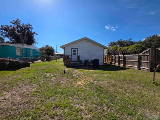 430 S 1st St, Pensacola, FL 32507