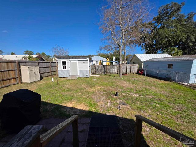 430 S 1st St, Pensacola, FL 32507