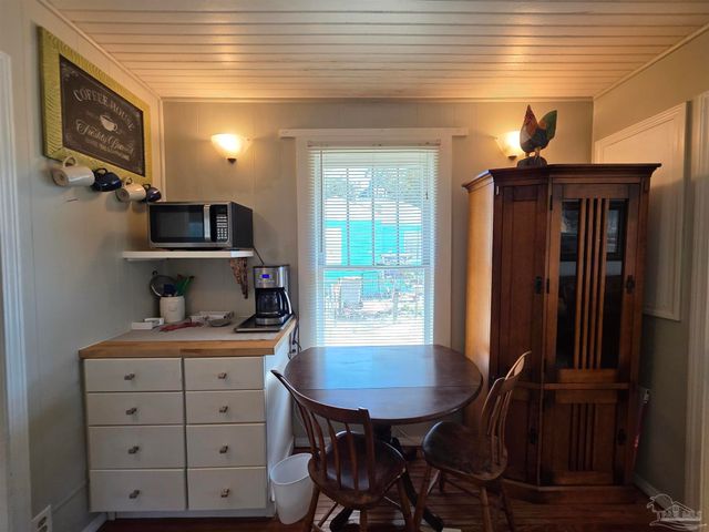 430 S 1st St, Pensacola, FL 32507