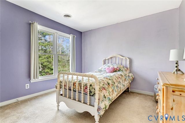 12412 Walkes Quarter Rd, Chesterfield, VA 23838