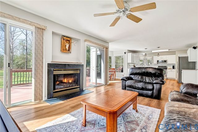 12412 Walkes Quarter Rd, Chesterfield, VA 23838