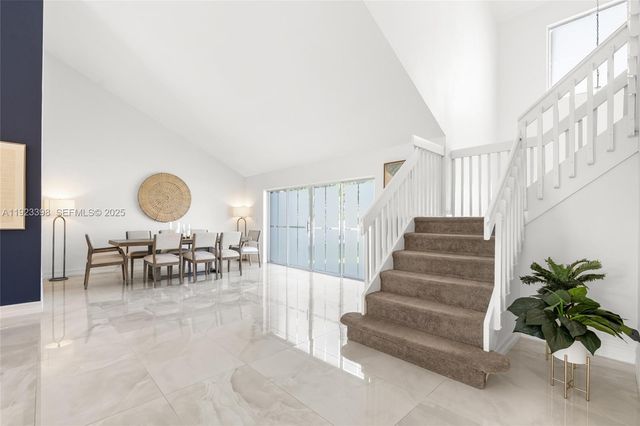 19427 NW 13th St, Pembroke Pines, FL 33029