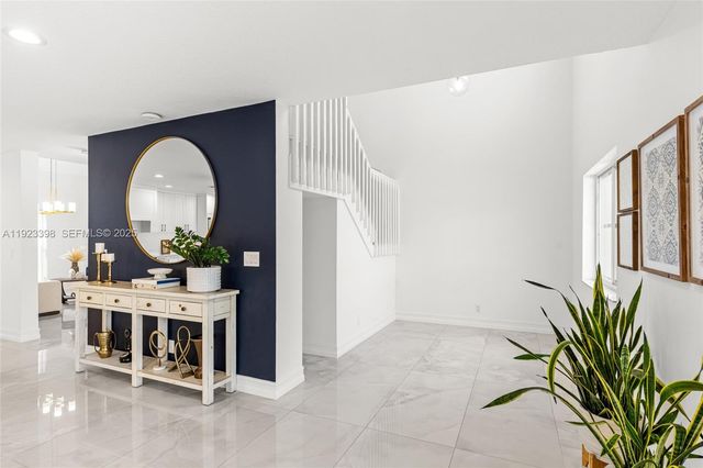 19427 NW 13th St, Pembroke Pines, FL 33029