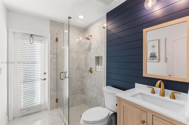 19427 NW 13th St, Pembroke Pines, FL 33029