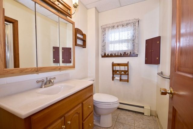 7 Knowles Ave, Wareham, MA 02571