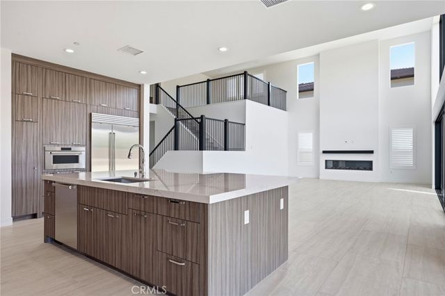 22801 Seaqua Circle, Chatsworth, CA 91311