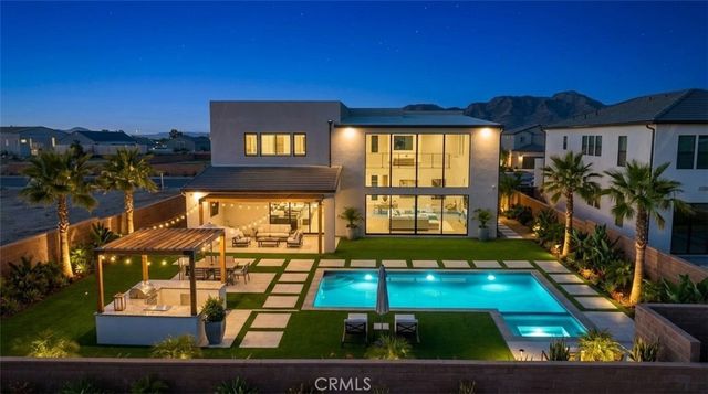 22801 Seaqua Circle, Chatsworth, CA 91311