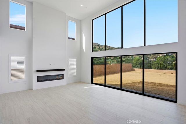 22801 Seaqua Circle, Chatsworth, CA 91311