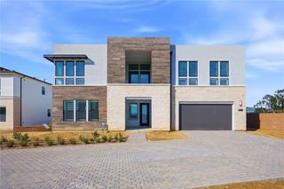 22801 Seaqua Circle, Chatsworth, CA 91311