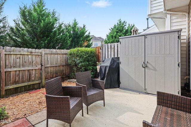 8211 Rhiannon Road, Raleigh, NC 27613