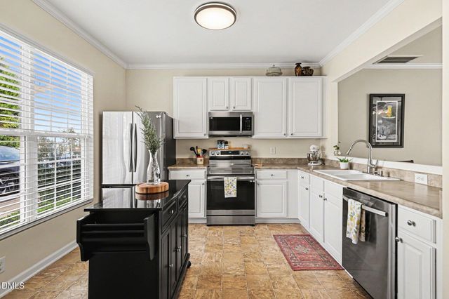 8211 Rhiannon Road, Raleigh, NC 27613