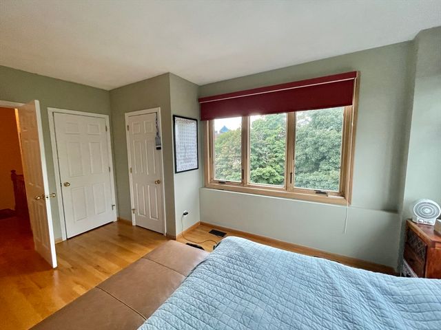 128 Warren St. 1, Lowell, MA 01852